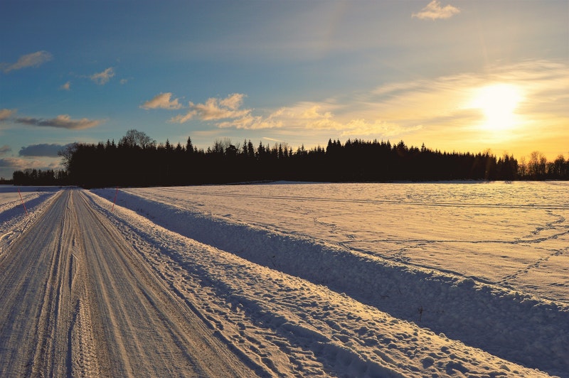 What Do You Need to Keep in Your Car over Winter?